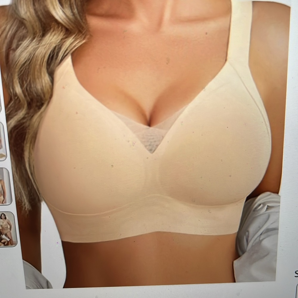 ZenChic Blush Molded Cup Bra light pink color
Fit size is 34 to 36C